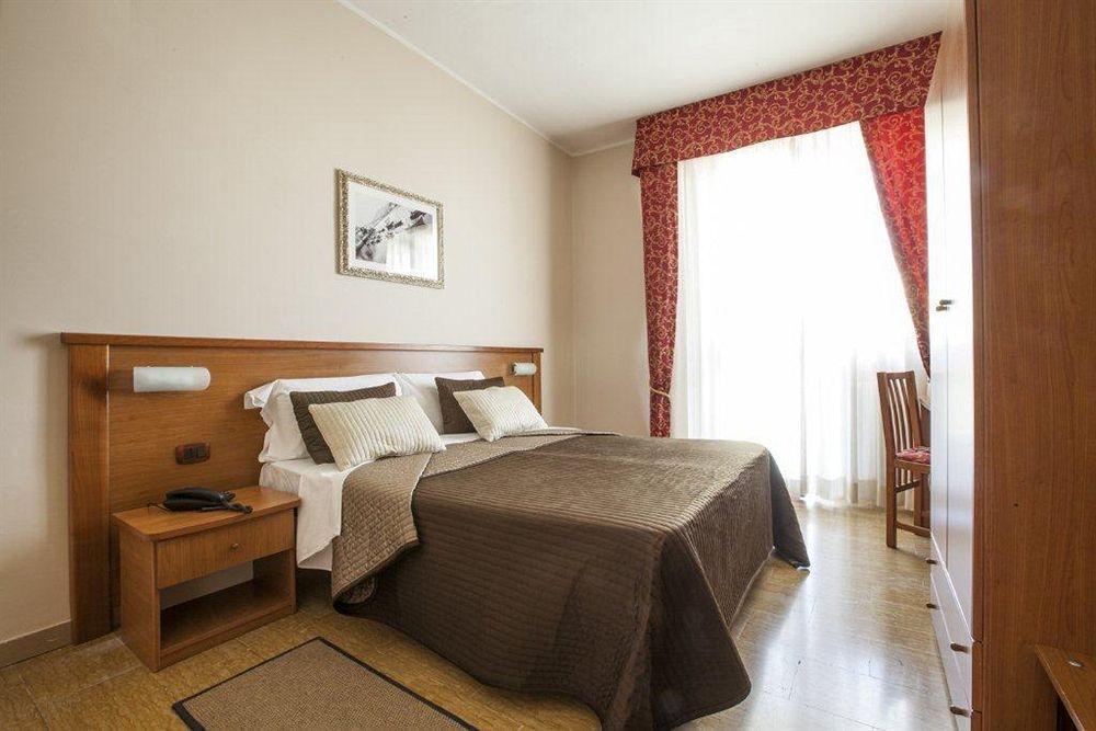 Hotel Franchi Флоренция Экстерьер фото