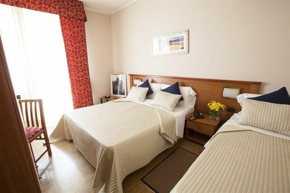 Hotel Franchi Флоренция Экстерьер фото