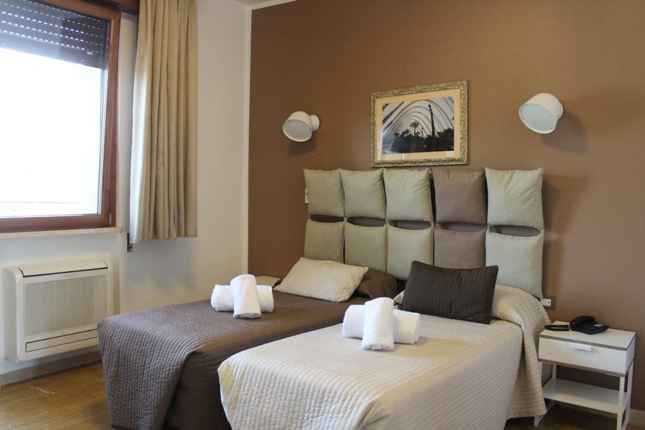 Hotel Franchi Флоренция Экстерьер фото